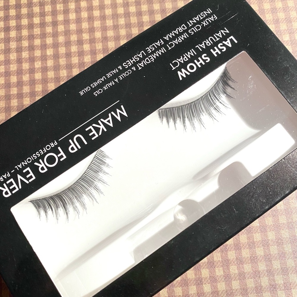 Make Up For Ever Lash Show Natural Impact Lashes